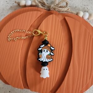 🆕️Pumpkin Spiced Ghost Charm Keychain with Gold Chain